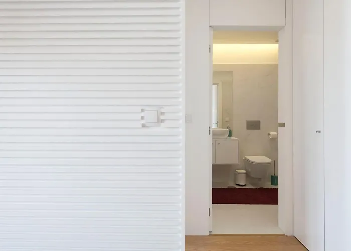 Διαμέρισμα Lovelystay - Flat W/ Ac & Balcony Πόρτο