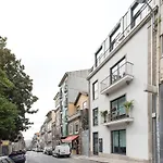 Lovelystay - Flat W/ Ac & Balcony * Πόρτο