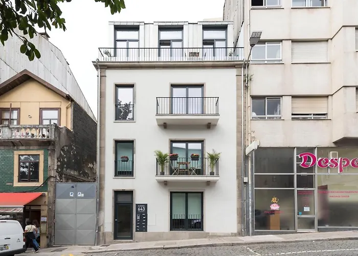 Lovelystay - Flat W/ Ac & Balcony Apartamento *